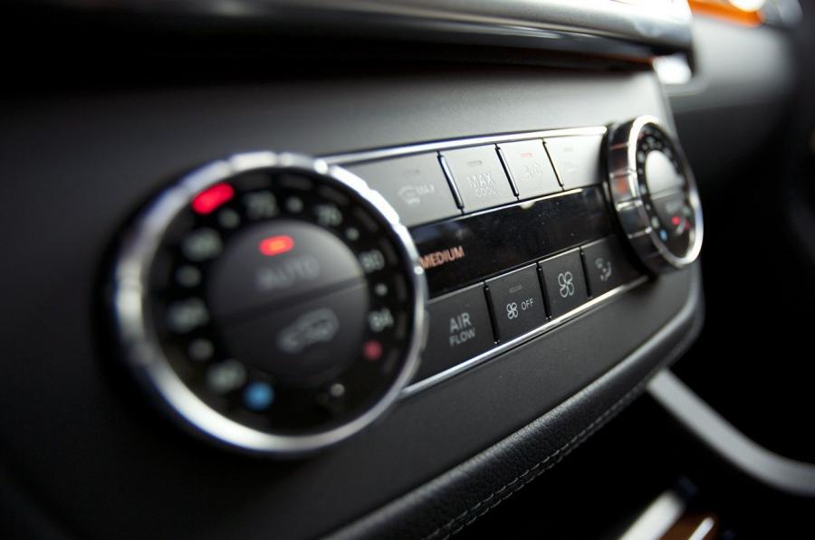  Mercedes-Benz GL450 2013 года  (фото 15 из 33)